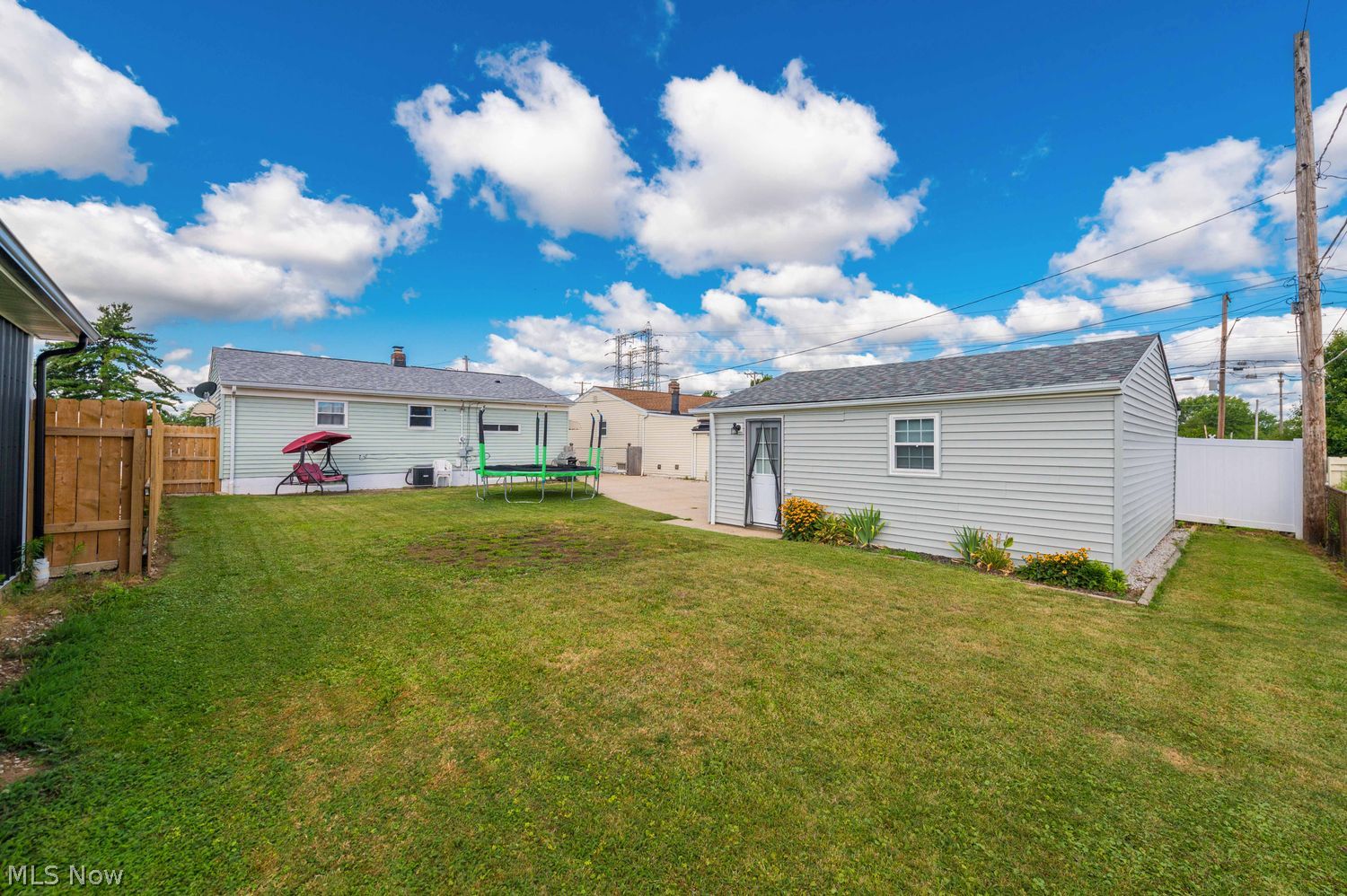 6119 Carol Drive Brook Park OH 44142