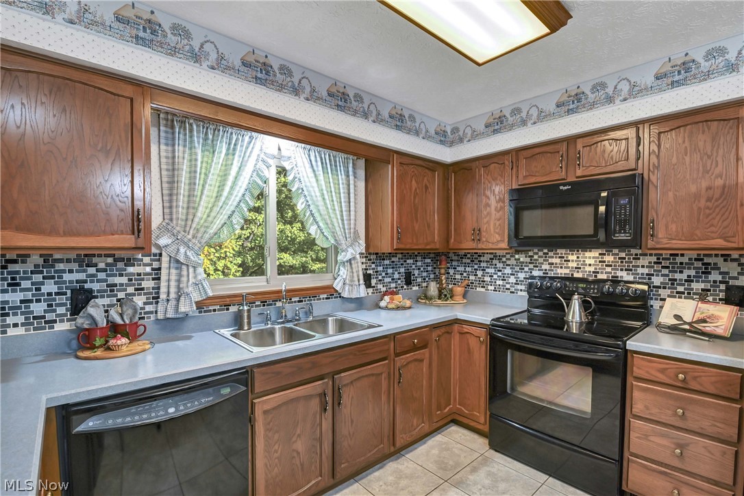 3240 Forest Overlook Drive Seven Hills OH 44131