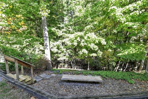 3240 Forest Overlook Drive Seven Hills OH 44131