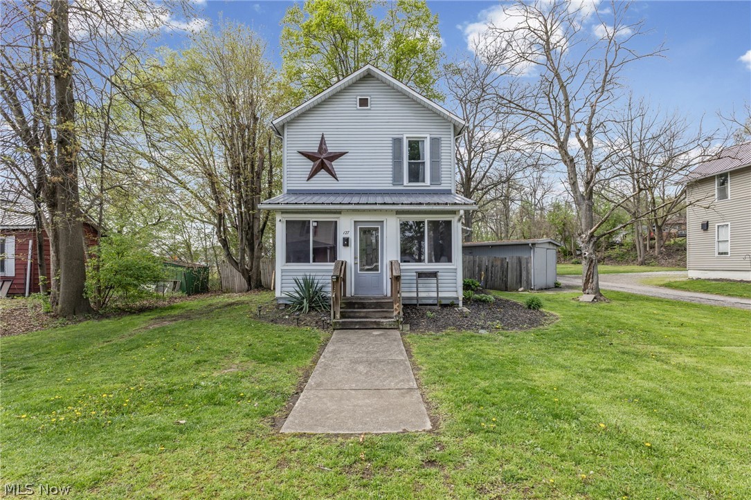 127 S Prospect Street Shreve OH 44676