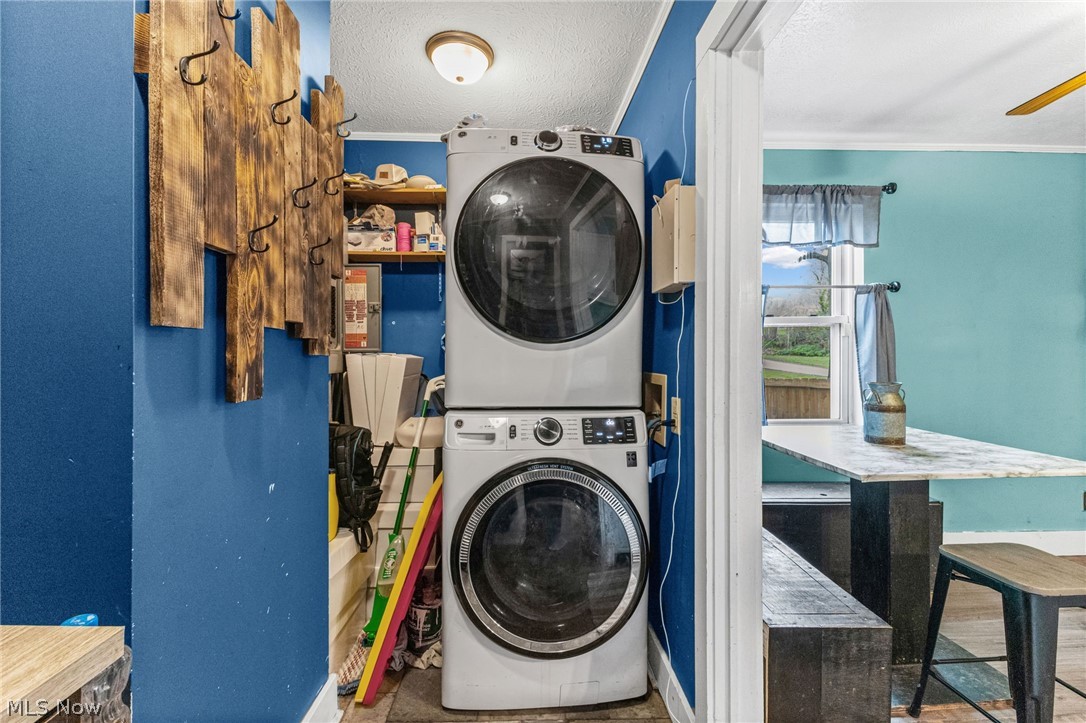 127 S Prospect Street Shreve OH 44676