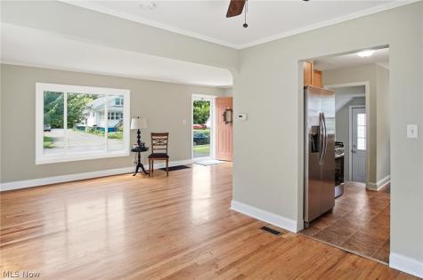 119 Monroe Avenue Cuyahoga Falls OH 44221