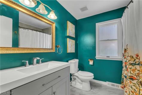 10077 Beaconsfield Drive Parma Heights OH 44130