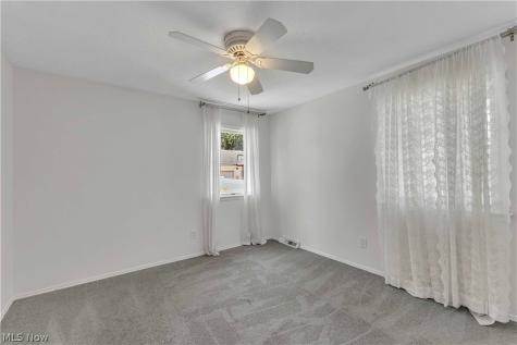 10077 Beaconsfield Drive Parma Heights OH 44130