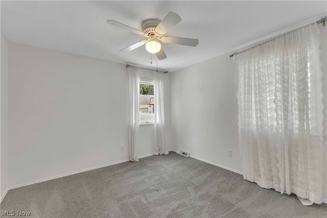 10077 Beaconsfield Drive Parma Heights OH 44130