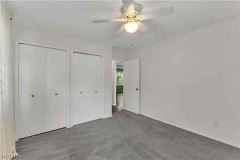 10077 Beaconsfield Drive Parma Heights OH 44130