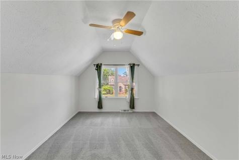 10077 Beaconsfield Drive Parma Heights OH 44130