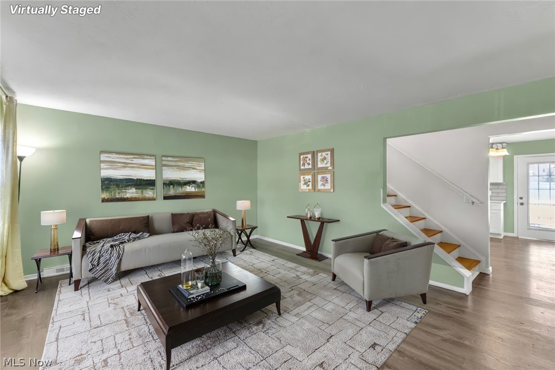 10077 Beaconsfield Drive Parma Heights OH 44130
