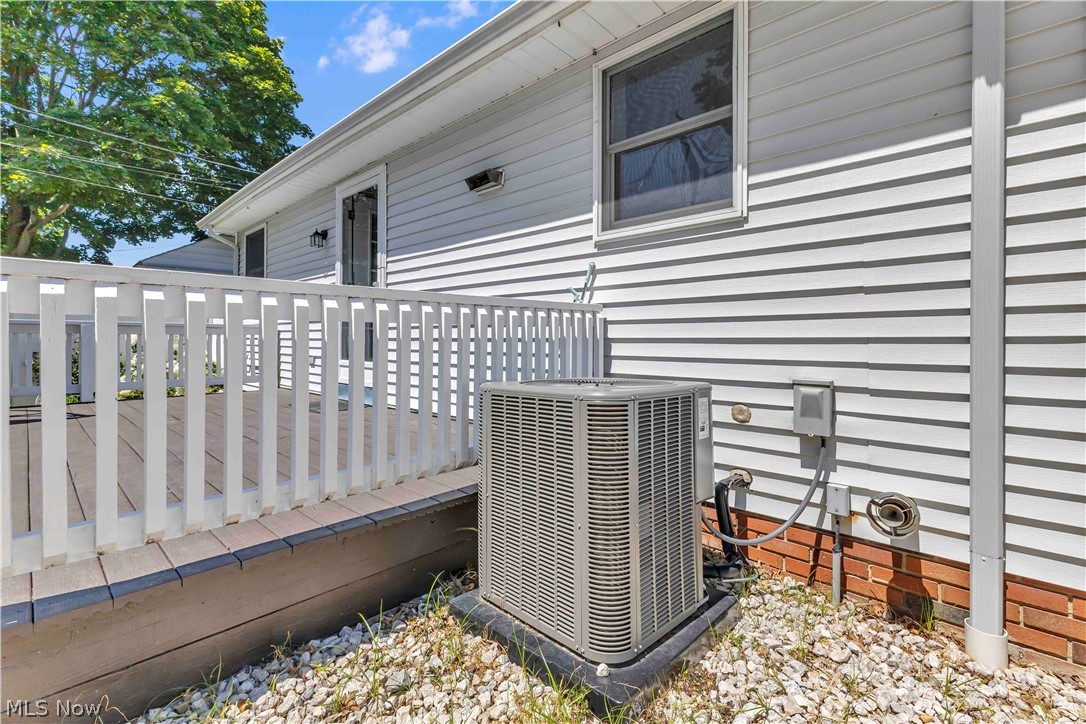 10077 Beaconsfield Drive Parma Heights OH 44130