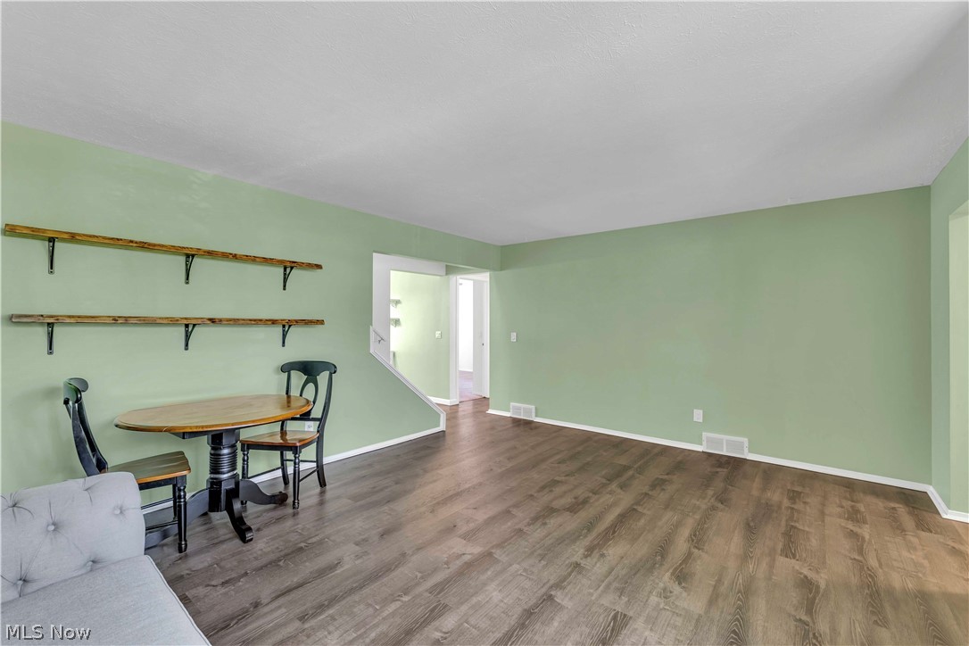 10077 Beaconsfield Drive Parma Heights OH 44130