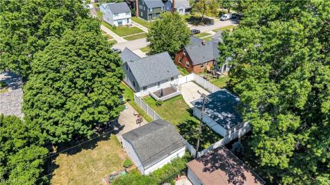 10077 Beaconsfield Drive Parma Heights OH 44130