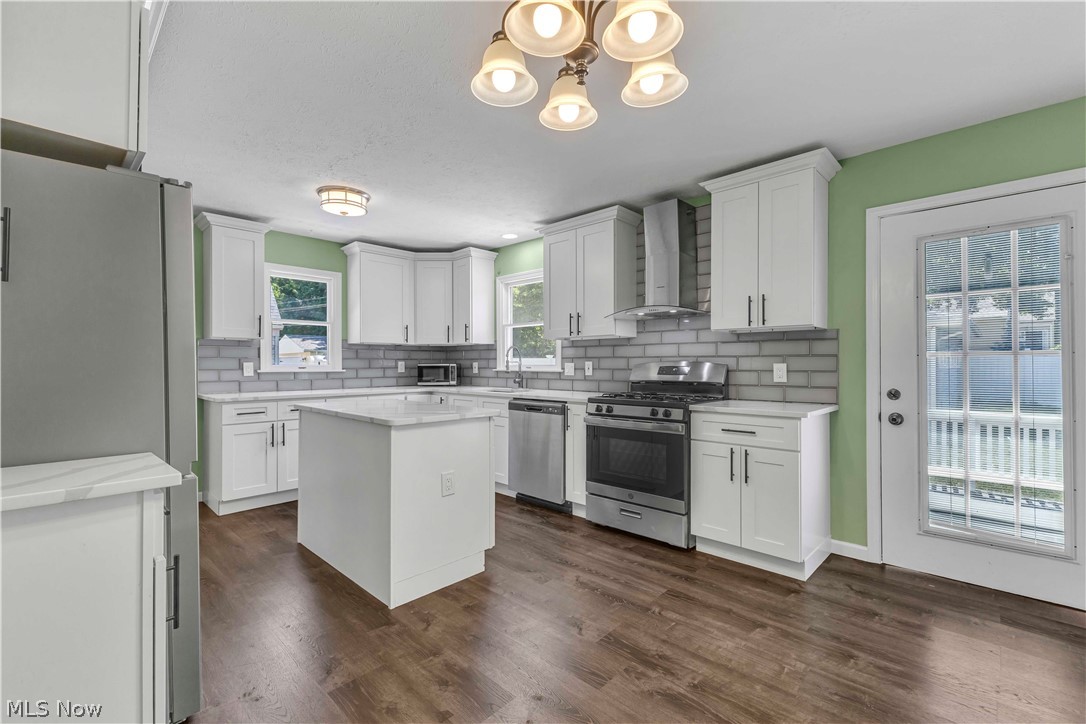 10077 Beaconsfield Drive Parma Heights OH 44130