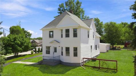 3223 W Pleasant Valley Road Parma OH 44134