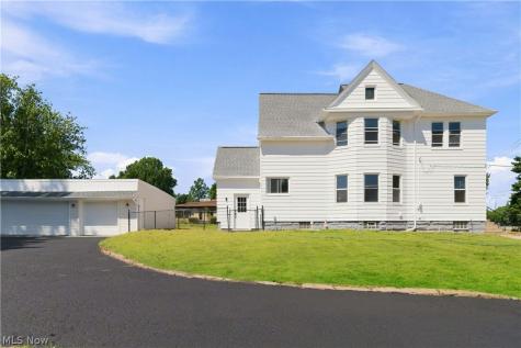 3223 W Pleasant Valley Road Parma OH 44134