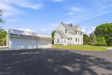 3223 W Pleasant Valley Road Parma OH 44134