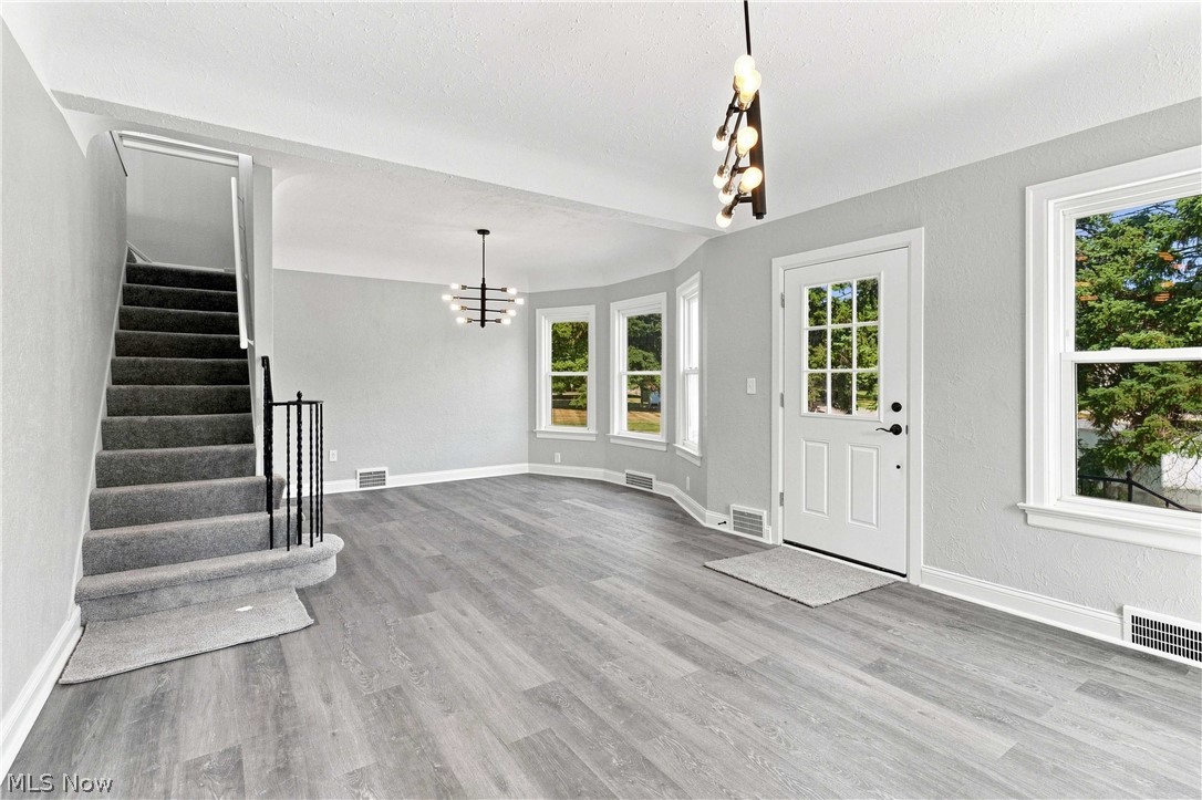 3223 W Pleasant Valley Road Parma OH 44134