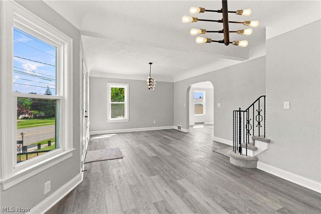 3223 W Pleasant Valley Road Parma OH 44134