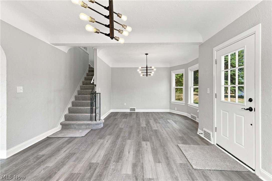 3223 W Pleasant Valley Road Parma OH 44134