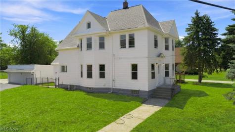 3223 W Pleasant Valley Road Parma OH 44134