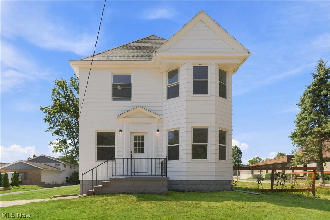 3223 W Pleasant Valley Road Parma OH 44134