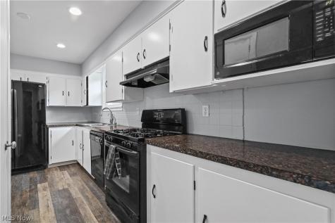 7879 Bear Swamp Road Wadsworth OH 44281