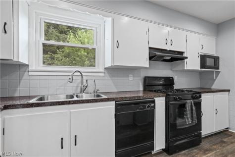 7879 Bear Swamp Road Wadsworth OH 44281