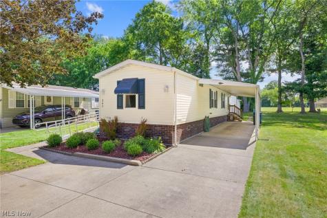 247 C Street SW Navarre OH 44662