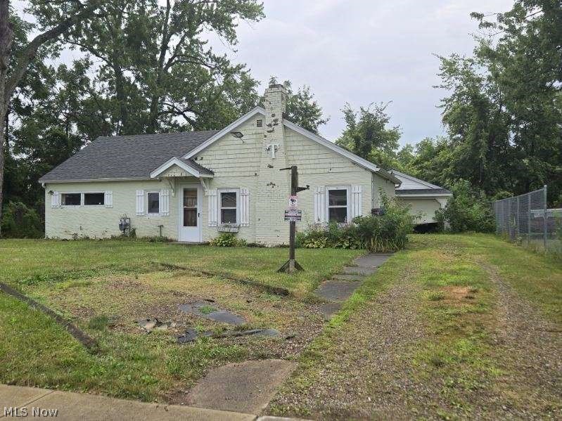 375 Bon Air Avenue Elyria OH 44035