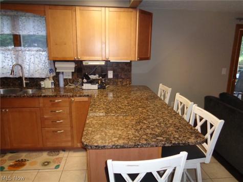3415 Lauren Avenue NW Massillon OH 44646