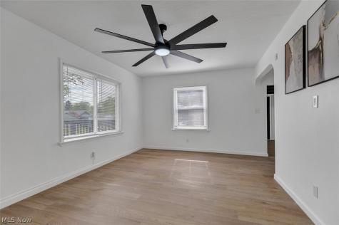 67 Pierce Avenue Cuyahoga Falls OH 44221