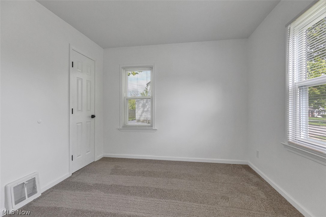 67 Pierce Avenue Cuyahoga Falls OH 44221