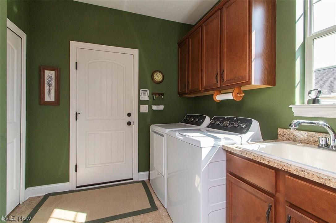 4004 Hedgewood Drive Medina OH 44256