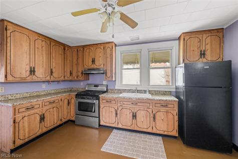 3663 E 54th Street Cleveland OH 44105