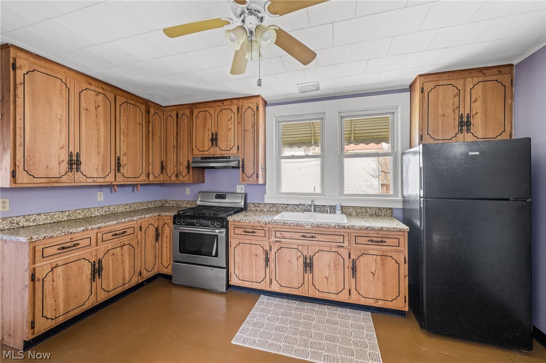 3663 E 54th Street Cleveland OH 44105