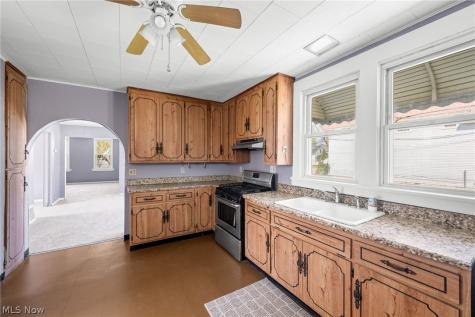 3663 E 54th Street Cleveland OH 44105