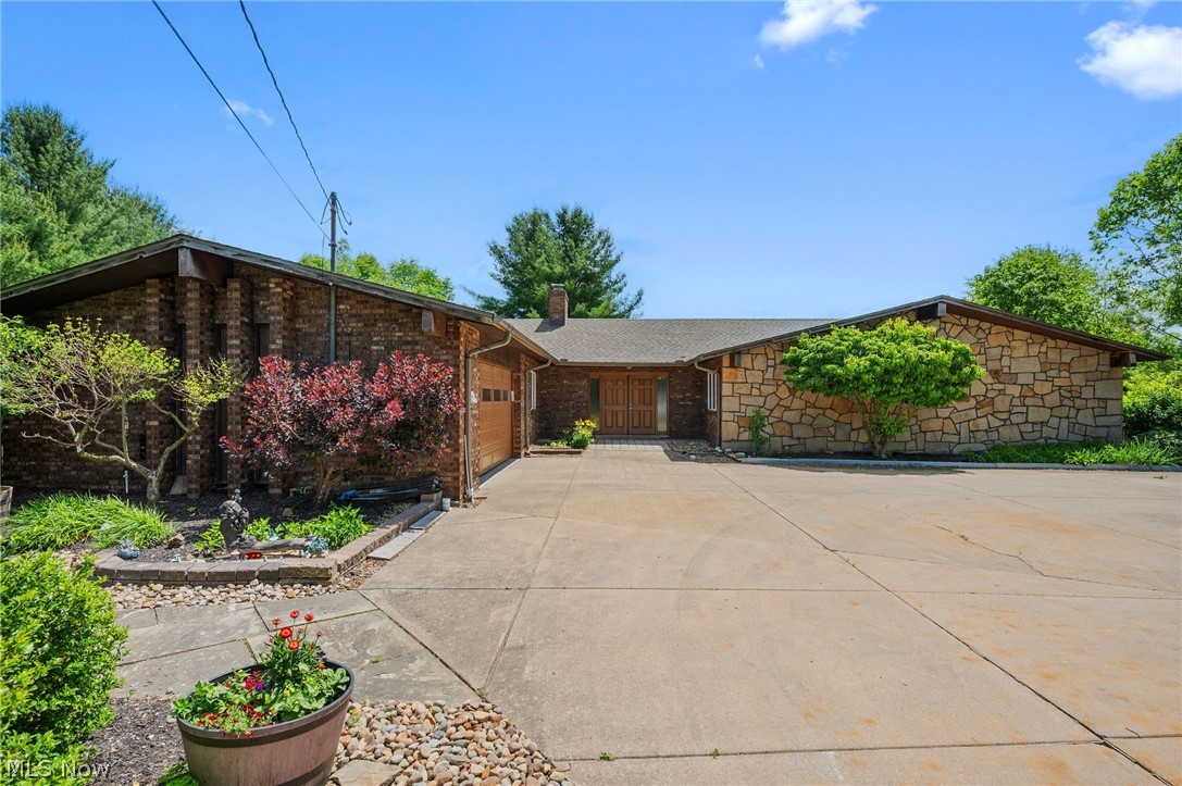 16385 Messenger Road Chagrin Falls OH 44023