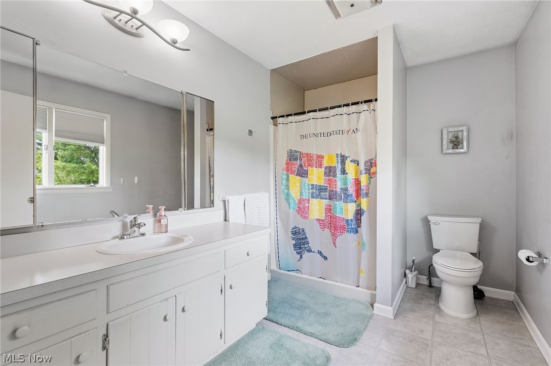 16385 Messenger Road Chagrin Falls OH 44023