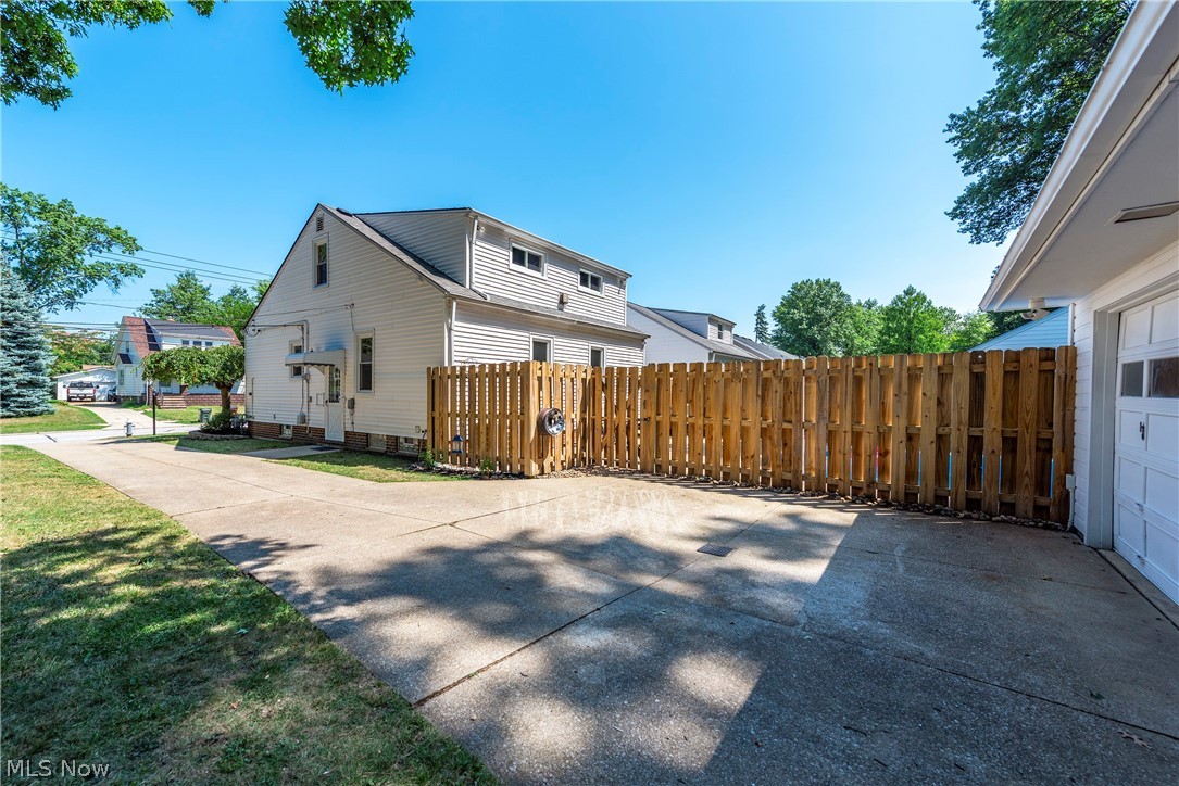 1419 Wexford Avenue Parma OH 44134