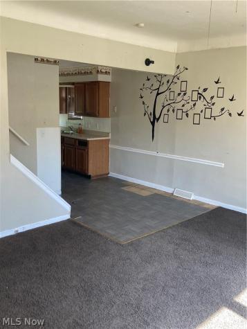 4386 W 48th Street Cleveland OH 44144