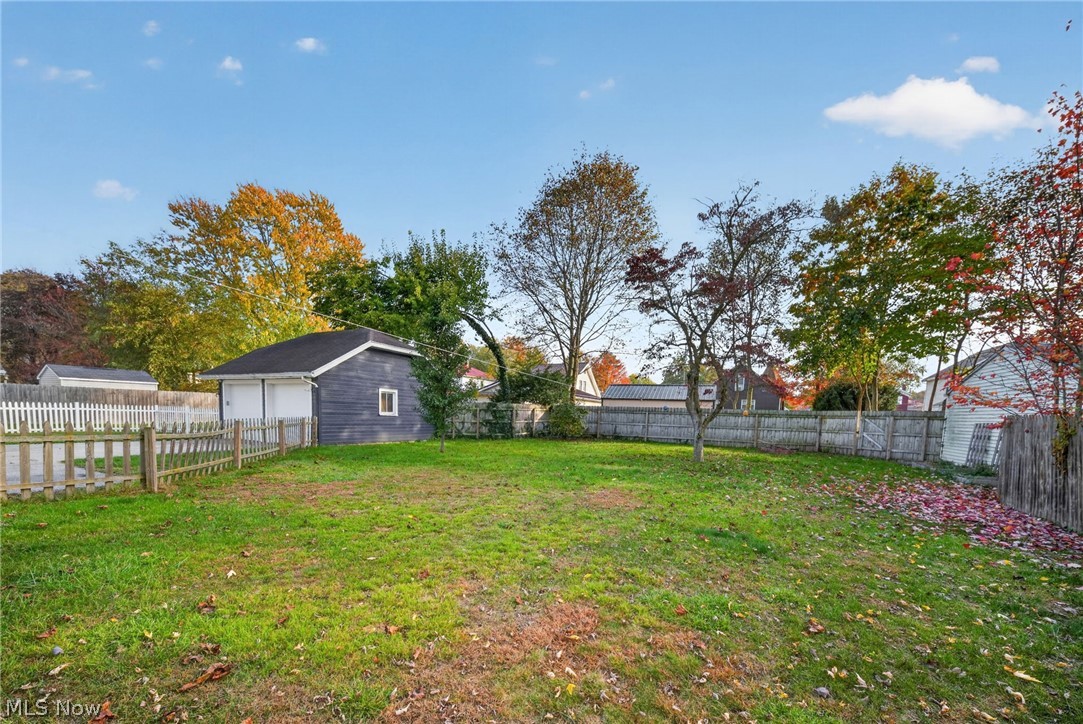 466 Eastlawn Street Geneva OH 44041