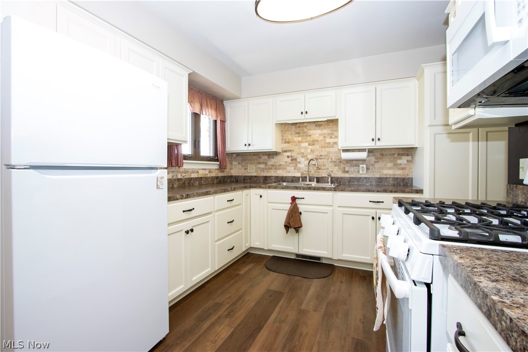 2442 Pleasant Ridge Road Wooster OH 44691