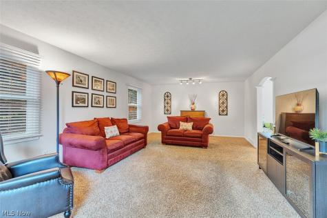 30475 Timber Lane Bay Village OH 44140
