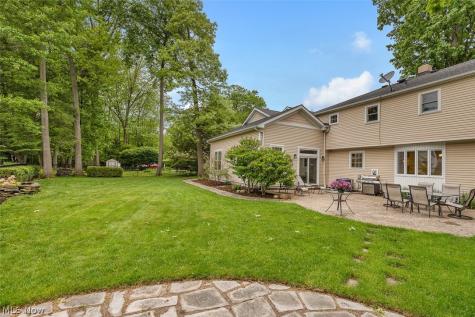30475 Timber Lane Bay Village OH 44140