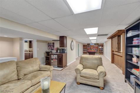 30475 Timber Lane Bay Village OH 44140