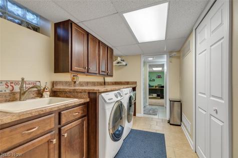 30475 Timber Lane Bay Village OH 44140