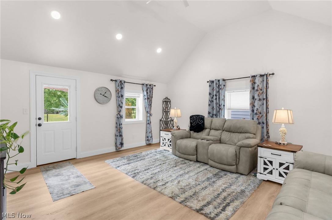 10060 Salem Warren Road Salem OH 44460