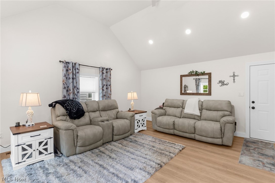10060 Salem Warren Road Salem OH 44460