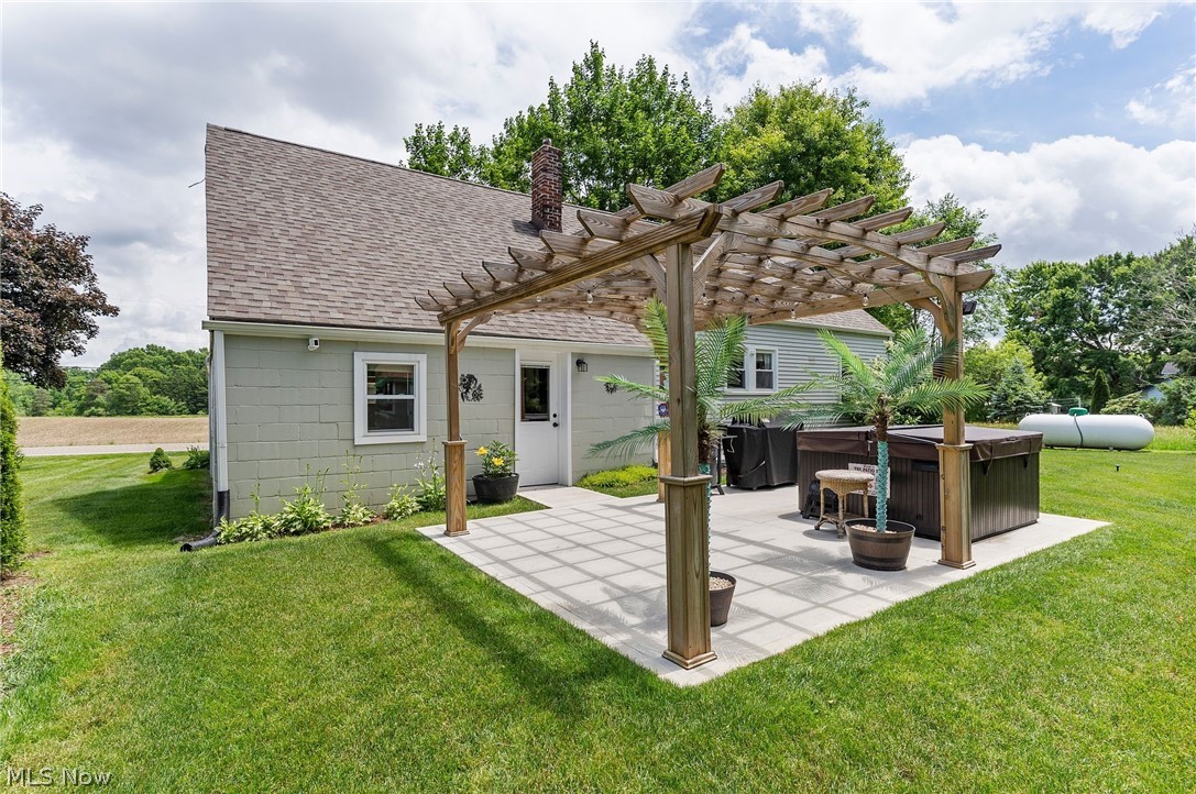 10060 Salem Warren Road Salem OH 44460