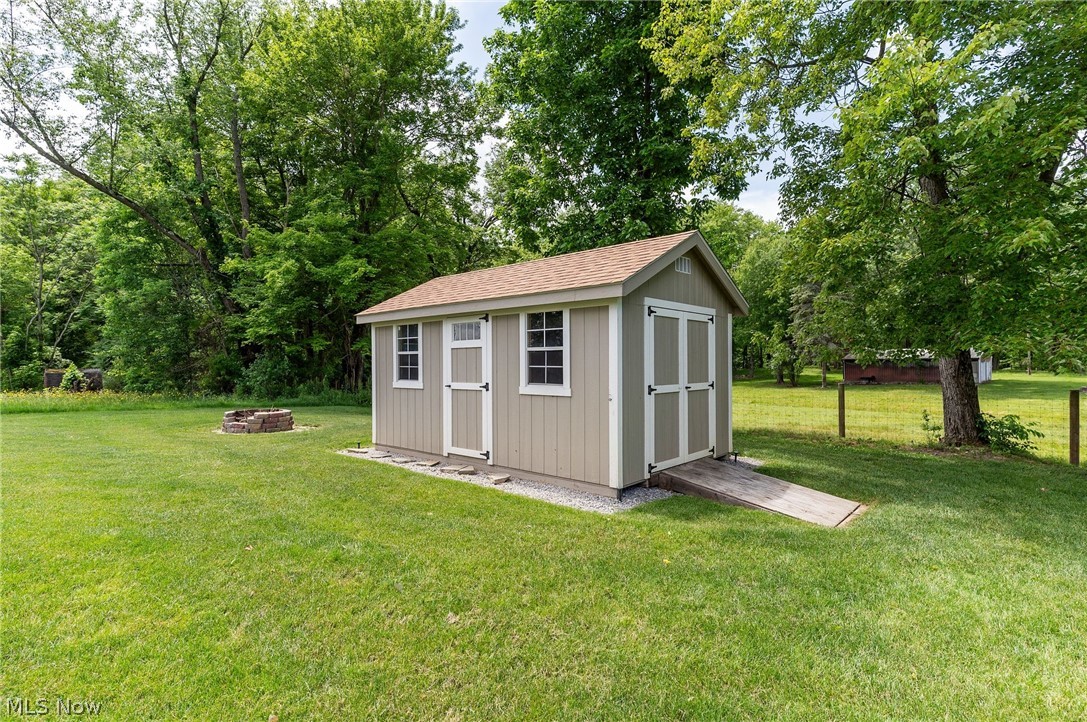 10060 Salem Warren Road Salem OH 44460