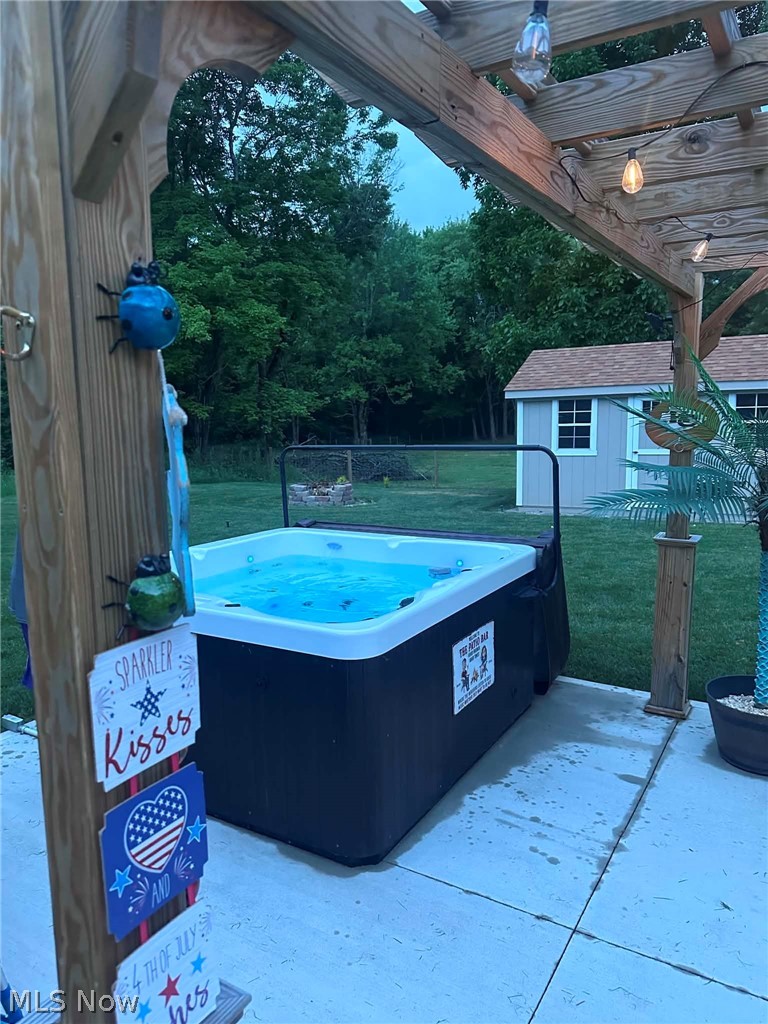 10060 Salem Warren Road Salem OH 44460